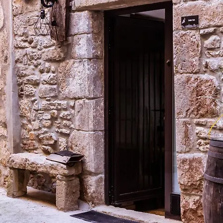 Casa Tato * Figuerola d'Orcau